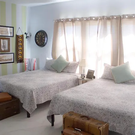 Spacious And Comfy Suite Near Mia 2 Queen Beds Miami Exterior photo
